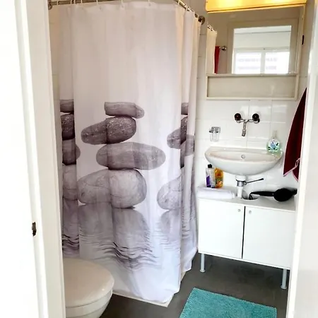 Apartment Kleine Im Zentrum Nahe Marzili